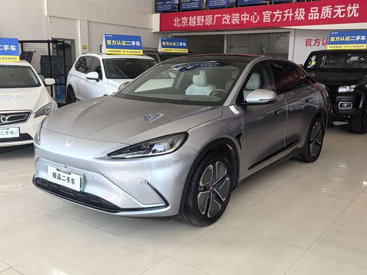 BAIC Arcfox Alpha S6, 2025 — купить в Оренбурге под ключ