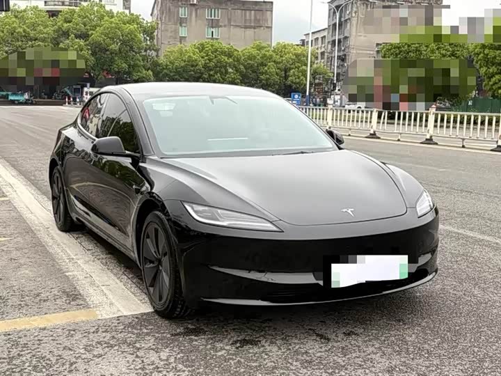 Tesla Model 3, 2025 — фото 3 из 9