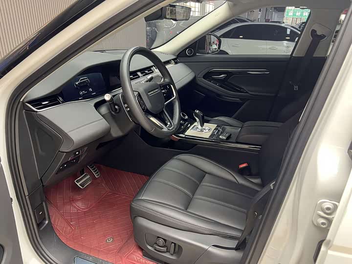 Land Rover Range Rover Evoque L Hybrid, 2021 — фото 5 из 9