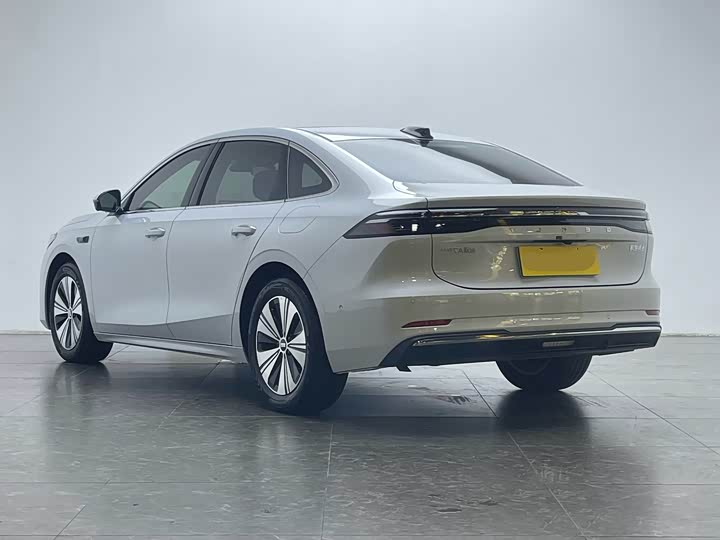 Geely Galaxy A7, 2025 — фото 6 из 9