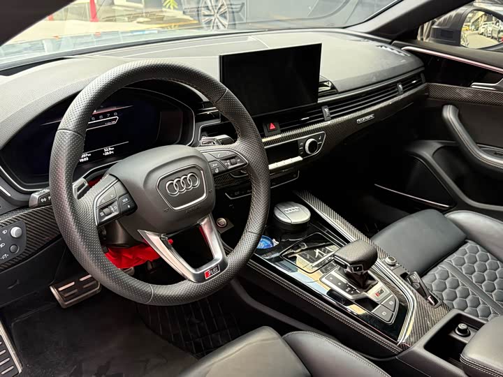 Audi RS 5, 2024 — фото 4 из 9