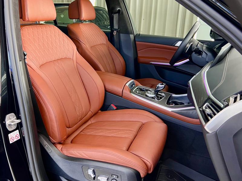 BMW X7, 2022 — фото 10 из 12