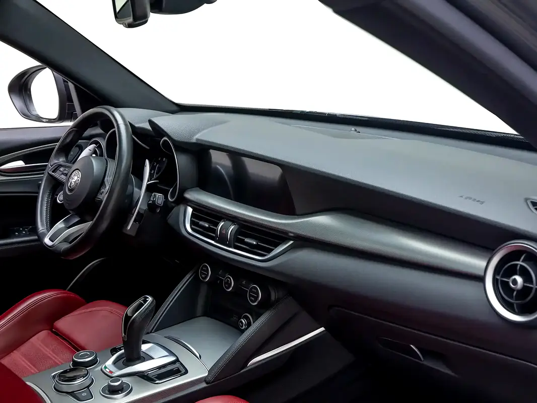 Alfa Romeo Stelvio, 2023 — фото 10 из 10