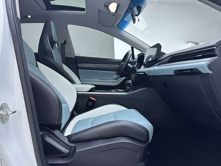 Geely Emgrand GS, 2022 — фото 8 из 9