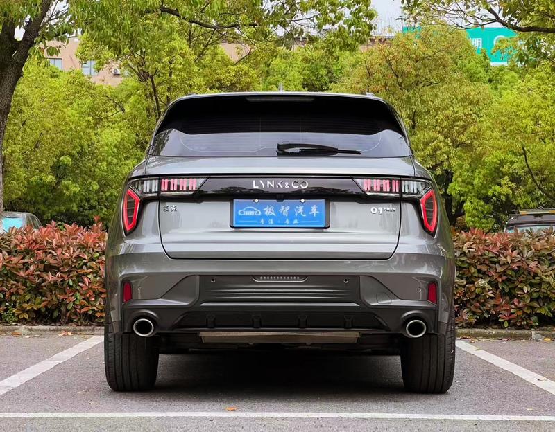 Lynk & Co 01 EM-P Hybrid, 2021 — фото 6 из 12