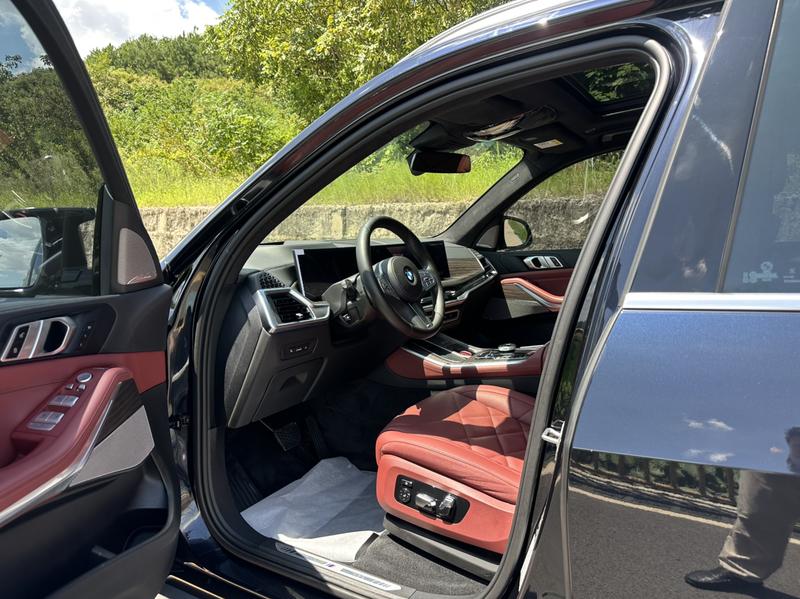 BMW X5, 2023 — фото 9 из 12