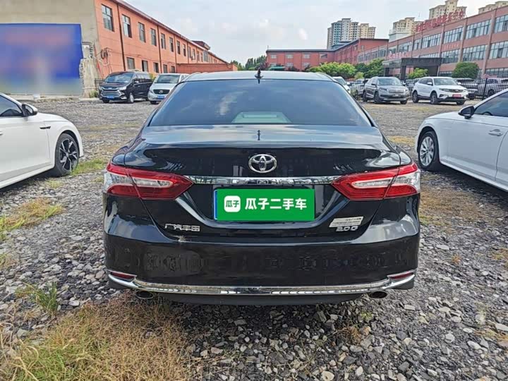 Toyota Camry, 2023 — фото 6 из 9