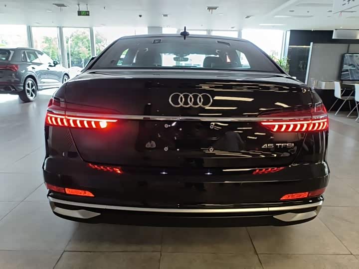 Audi A6L, 2025 — фото 6 из 9