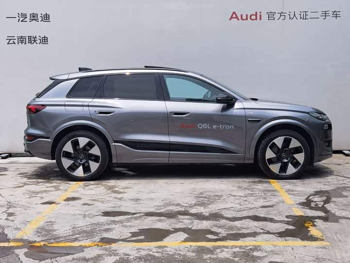 Audi Q6L e-tron, 2025 — фото 4 из 9