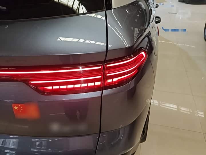 BYD Song Pro Hybrid, 2023 — фото 8 из 9