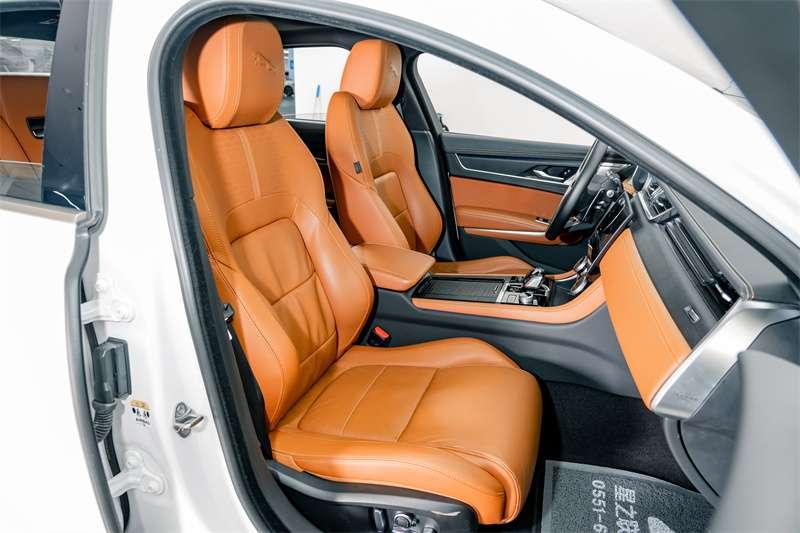 Jaguar XF L, 2023 — фото 12 из 12