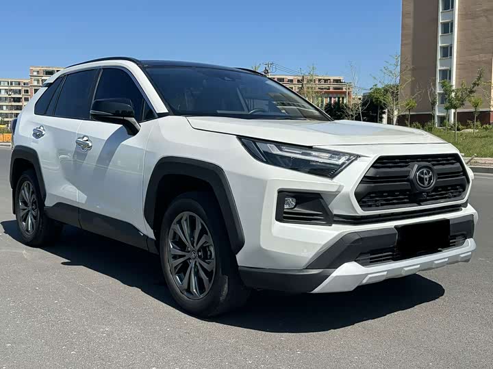 Toyota RAV4, 2025 — фото 3 из 9