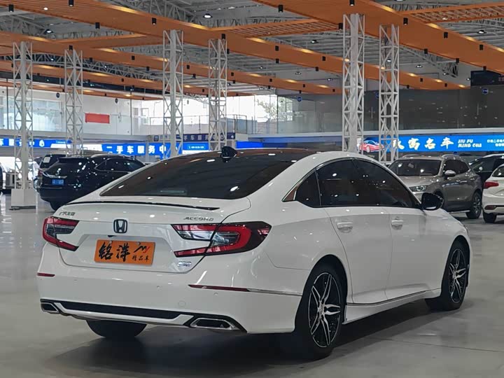 Honda Accord, 2022 — фото 6 из 9