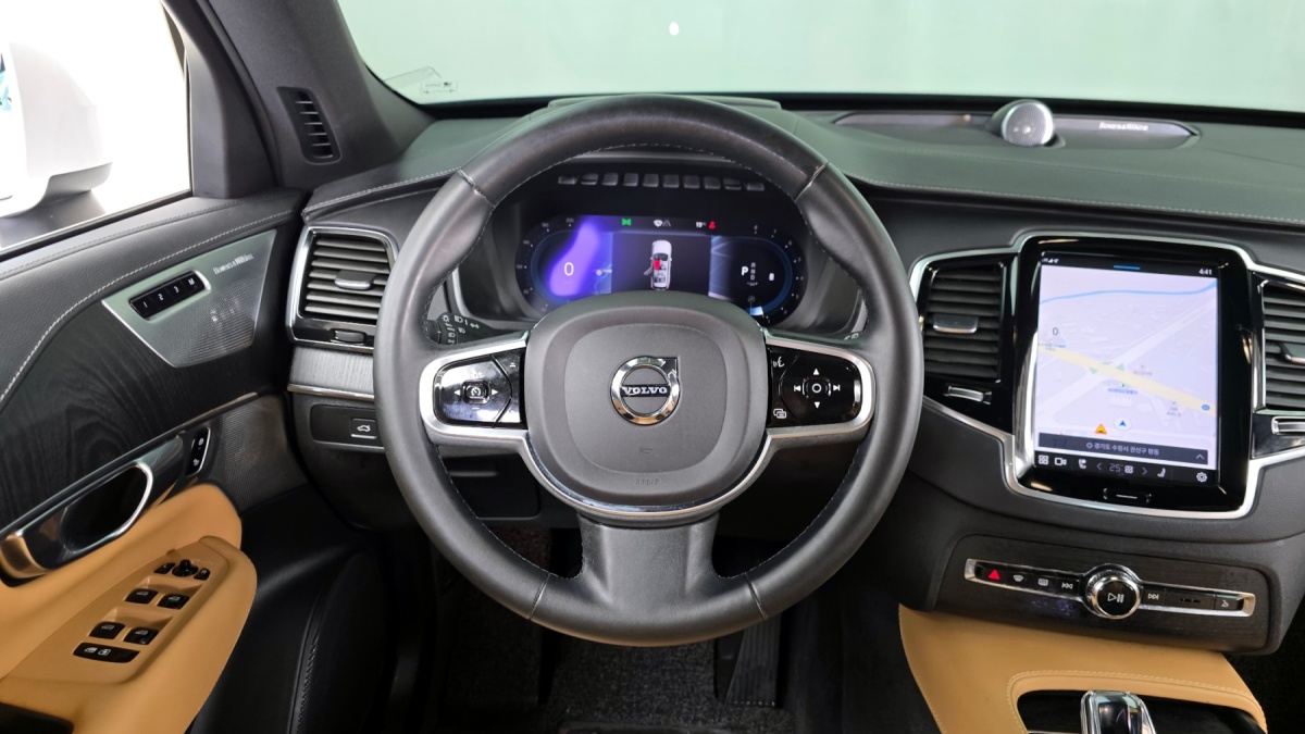 Volvo XC90, 2022 — фото 12 из 12