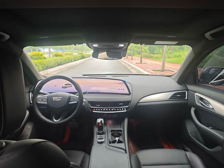 Cadillac CT5, 2024 — фото 7 из 9