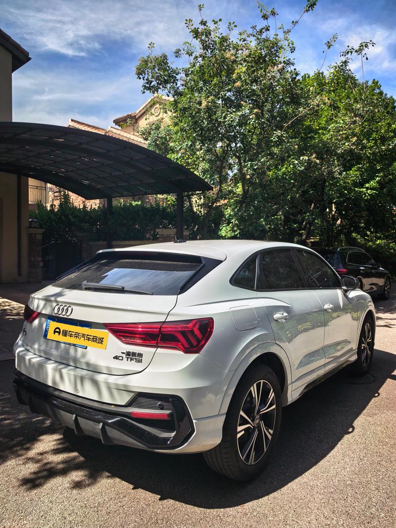 Audi Q3 Sportback, 2022 — фото 4 из 7