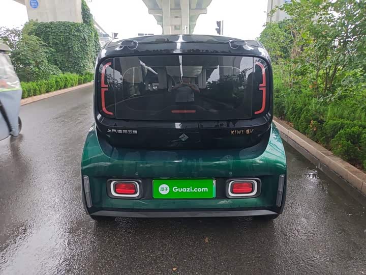 Baojun KiWi EV, 2021 — фото 6 из 9