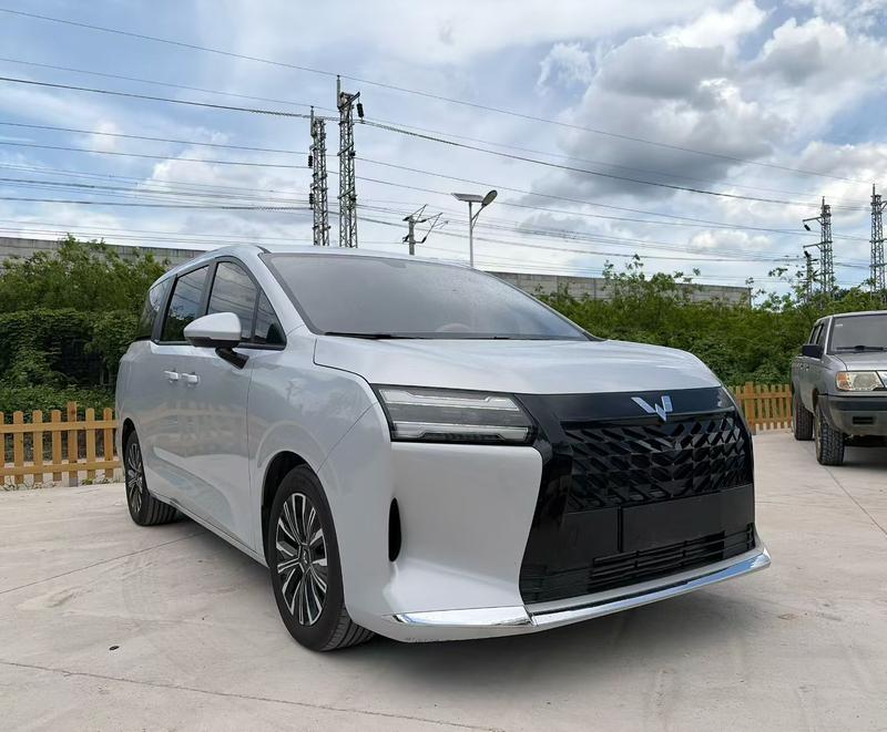Wuling Starlight 730, 2025 — фото 3 из 9