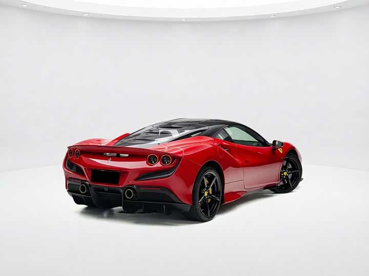 Ferrari F8, 2022 — фото 2 из 9