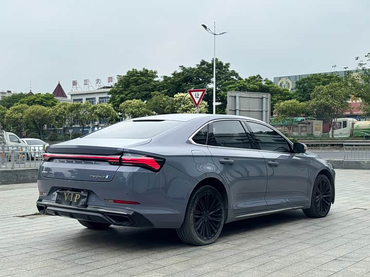 Geely Preface L, 2023 — фото 5 из 9