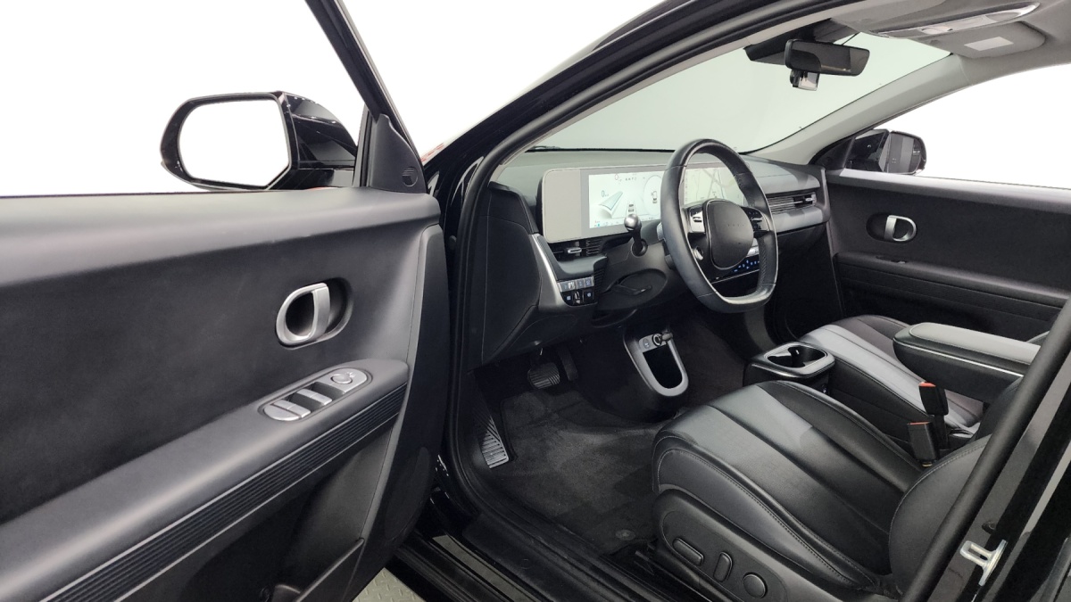Hyundai Ioniq 5, 2021 — фото 9 из 12