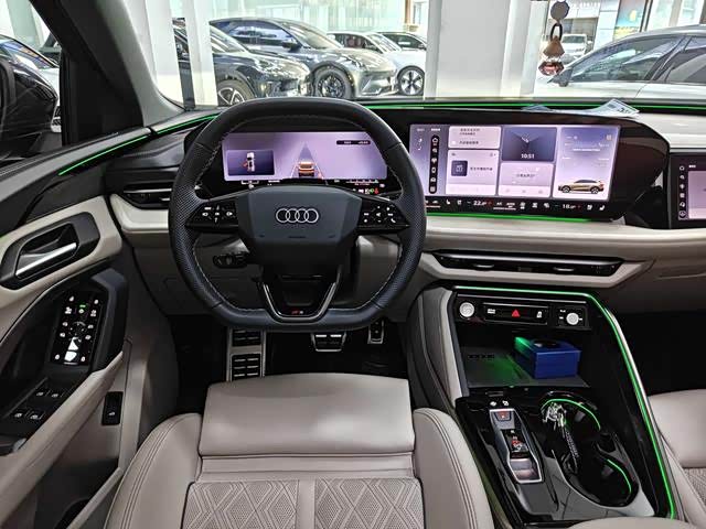 Audi Q5L, 2025 — фото 9 из 9
