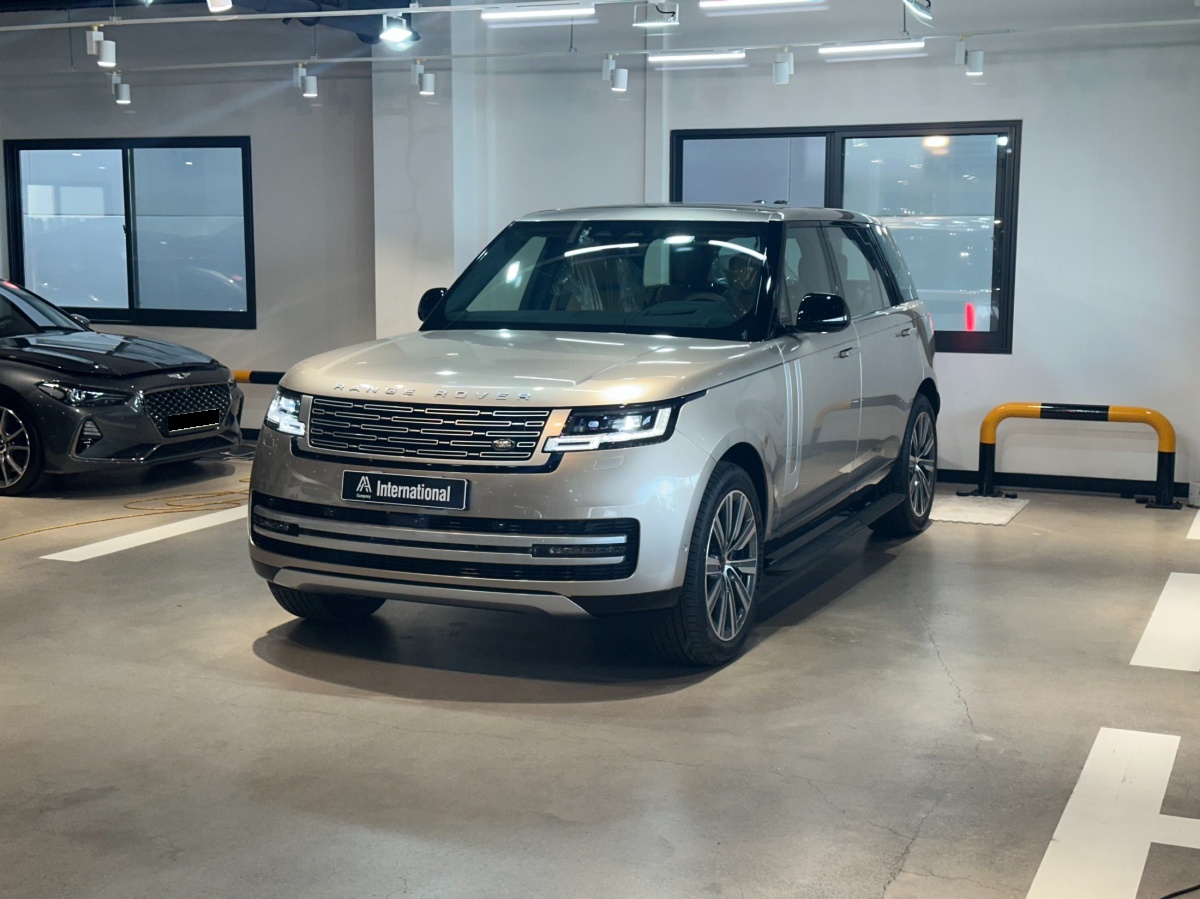 Land Rover Range Rover, 2026 — фото 4 из 12
