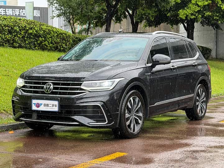 Volkswagen Tiguan L Pro, 2022 — купить в Пензе под ключ