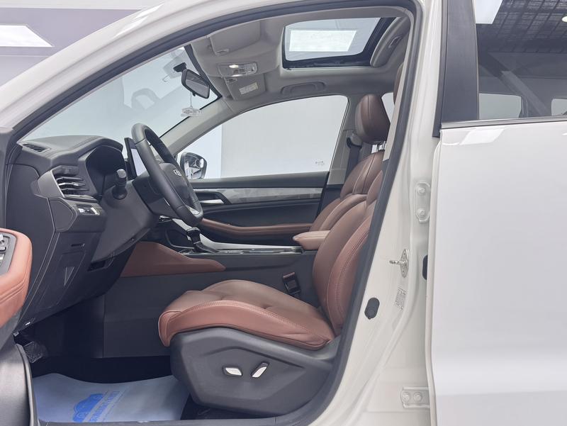 Geely Vision X6, 2022 — фото 10 из 12