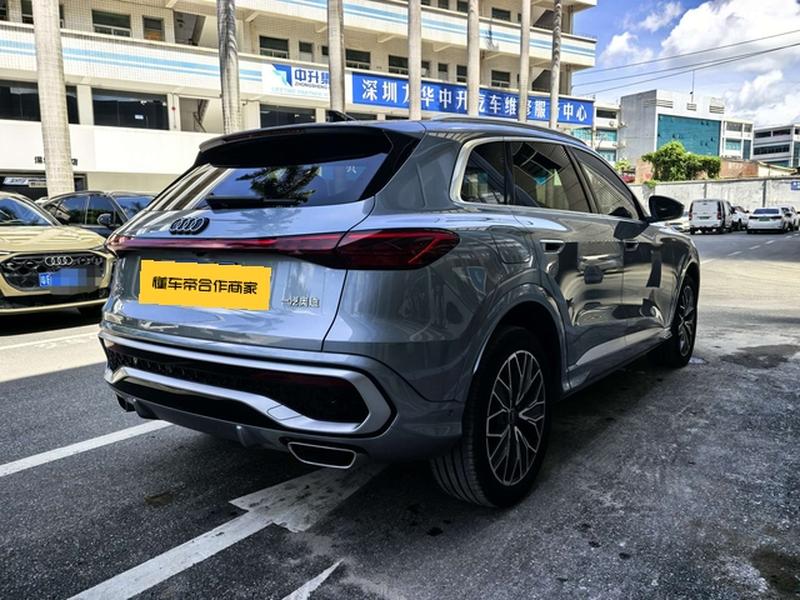 Audi Q5L, 2025 — фото 6 из 11