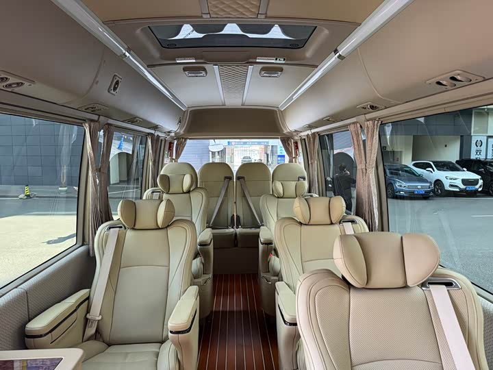 Toyota Coaster, 2023 — фото 12 из 12