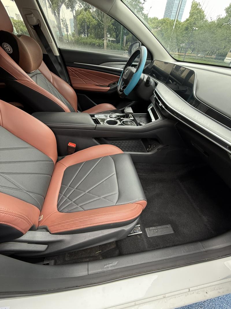 Changan Eado Plus, 2023 — фото 8 из 10
