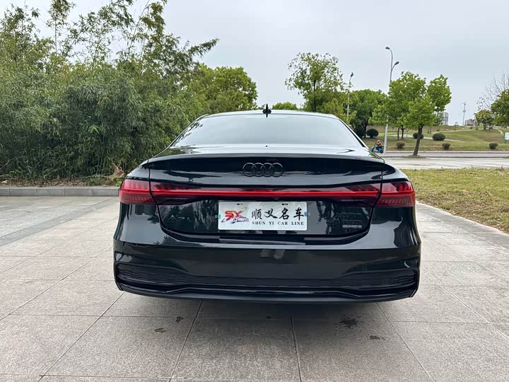 Audi A7L, 2023 — фото 3 из 9