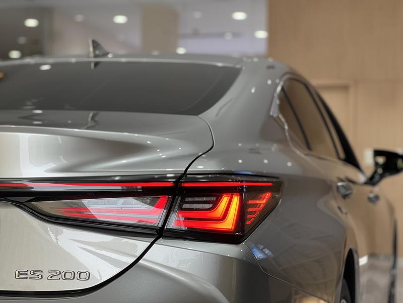 Lexus ES, 2025 — фото 7 из 12