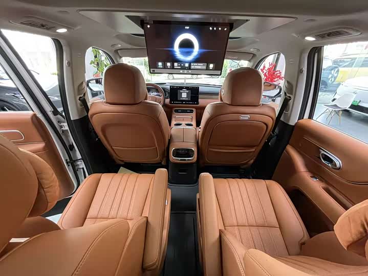 GAC Trumpchi S9, 2025 — фото 6 из 9