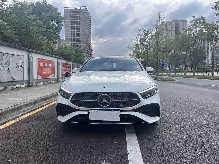 Mercedes-Benz A-Class, 2024 — фото 3 из 9