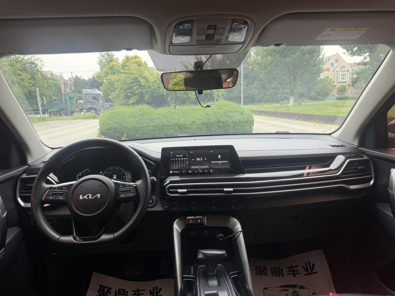 Kia Sportage GT-line, 2022 — фото 8 из 12
