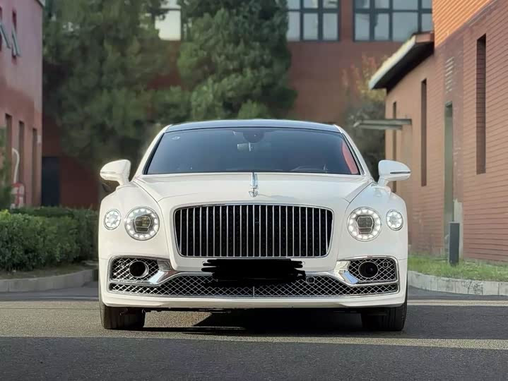 Bentley Flying Spur Hybrid, 2022 — купить в Тамбове под ключ