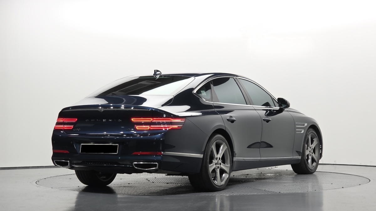 Genesis G80, 2022 — фото 2 из 12