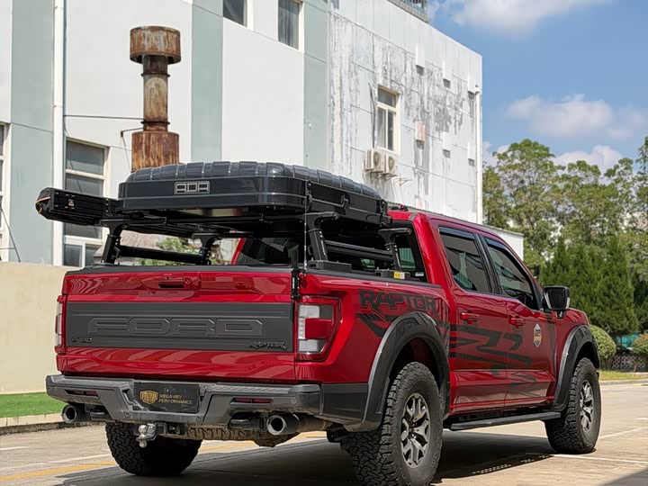 Ford F-150 Raptor, 2023 — фото 4 из 9