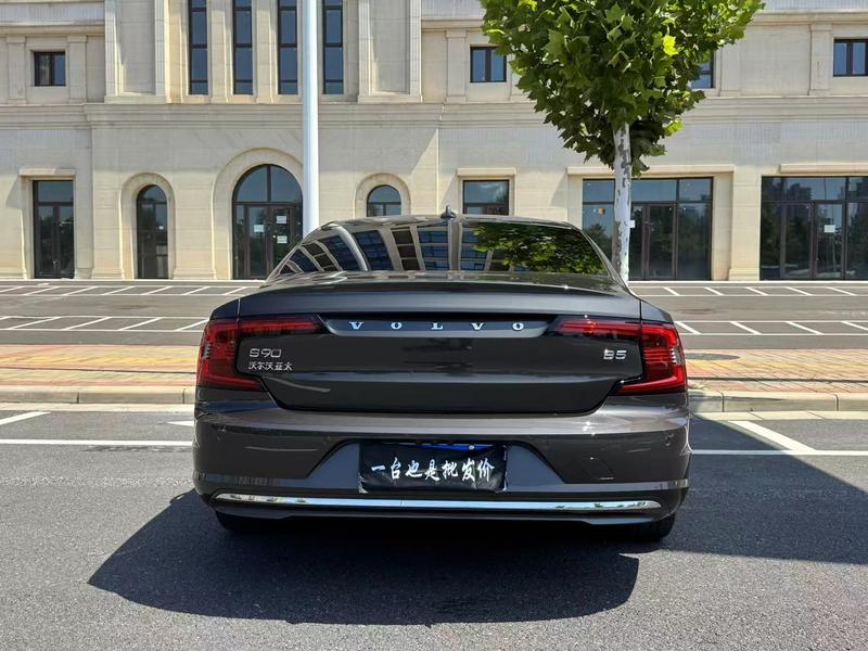 Volvo S90, 2023 — фото 5 из 12