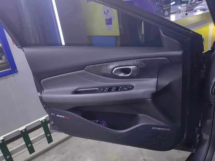 GAC Trumpchi Empow R, 2025 — фото 7 из 9