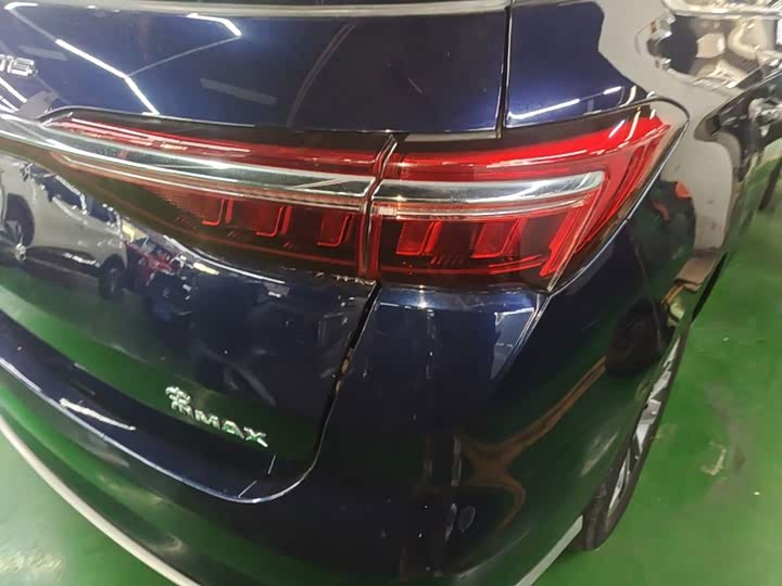 BYD Song Max, 2021 — фото 8 из 9