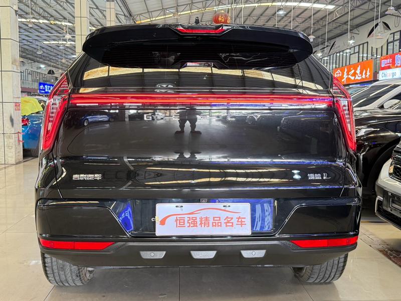 Geely Atlas L, 2025 — фото 5 из 10