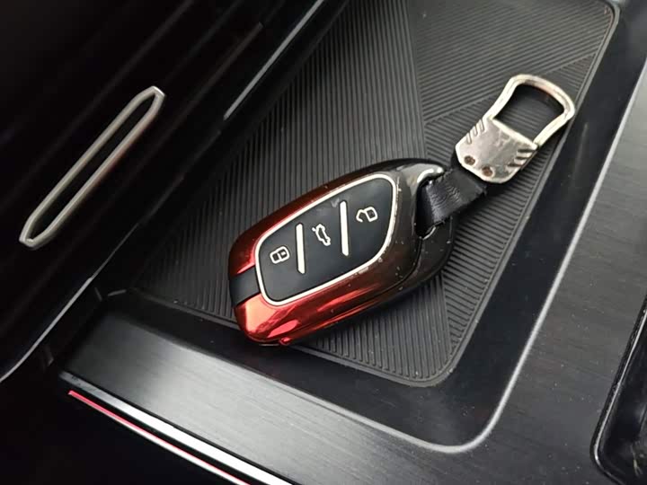 Roewe RX5 Max, 2022 — фото 9 из 9