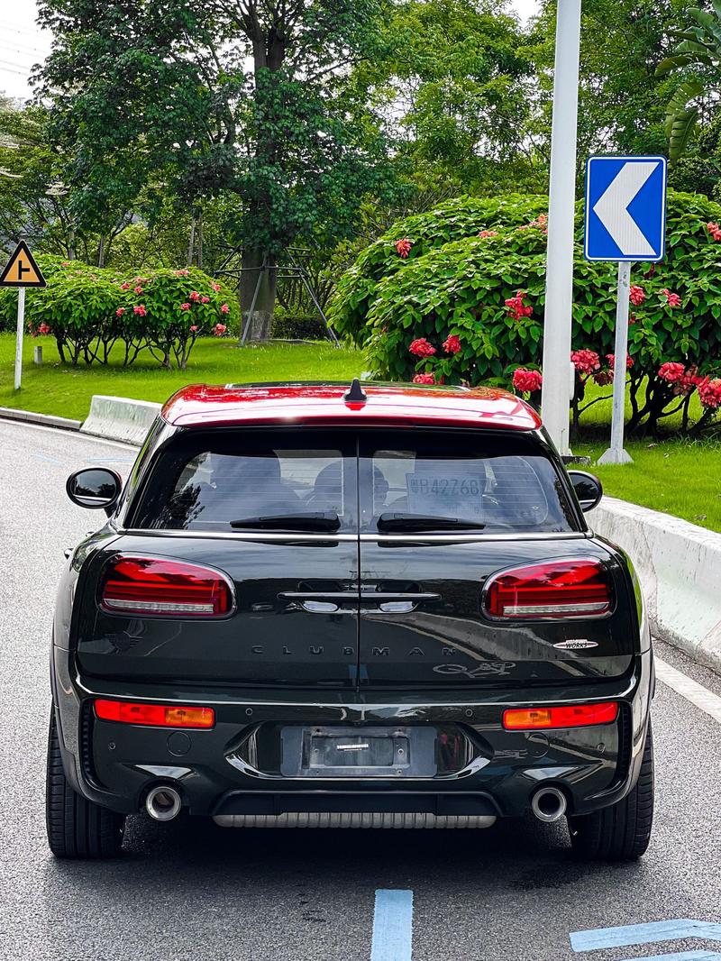 Mini Clubman JCW, 2021 — фото 6 из 12