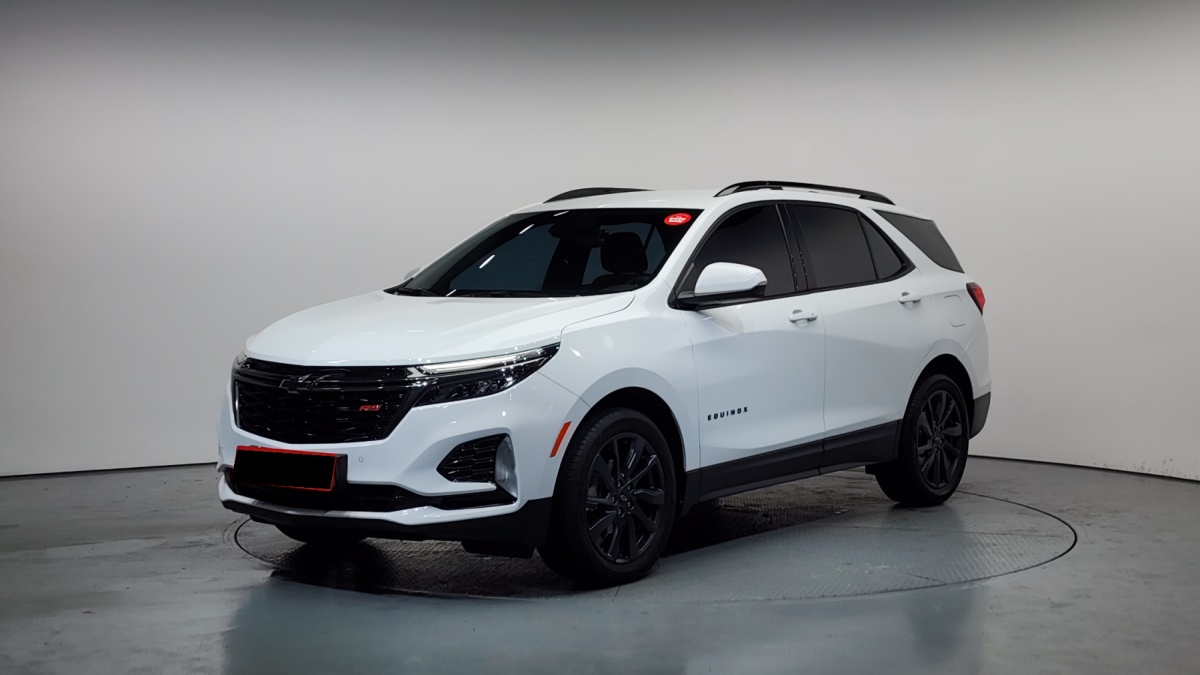 Chevrolet Equinox, 2022 — купить в Перми под ключ