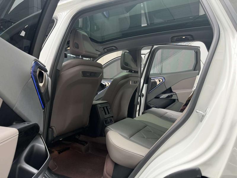 BMW X3, 2025 — фото 10 из 11