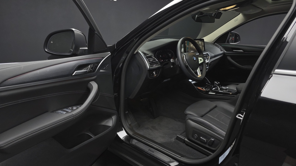 BMW X4, 2025 — фото 9 из 12