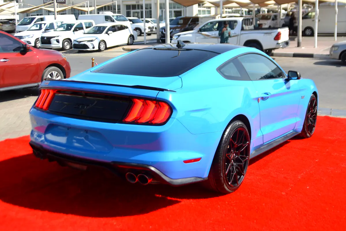 Ford Mustang, 2022 — фото 6 из 10
